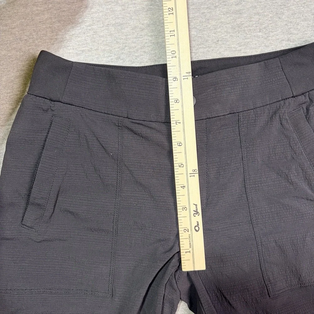 Athleta Size 4 Trekkie Bermuda 2.0‎ Shorts 9